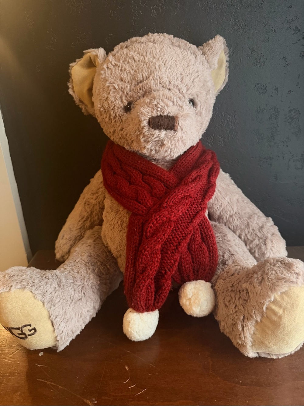 UGG - Teddy Bear with Scarf